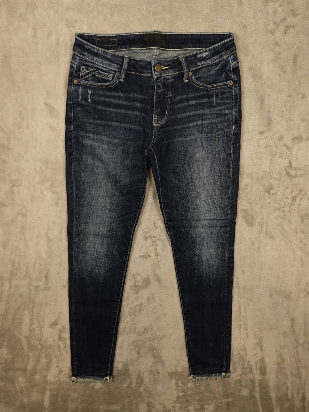 Buckle Black Ankle Skinny Jeans Women’s 27 Blue Stretch Raw Hem Denim